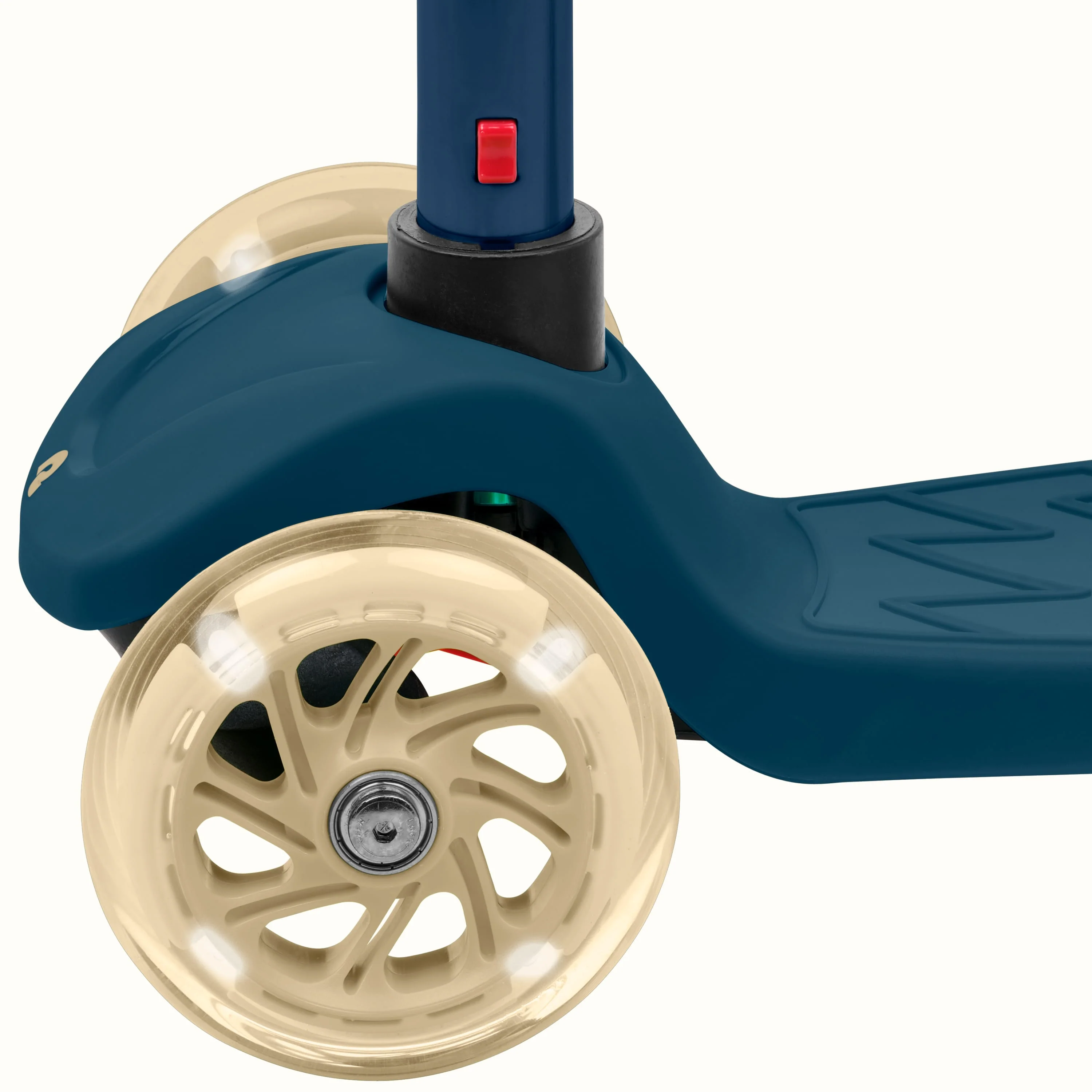 Chipmunk Plus Kids Kick Scooter (3+ yrs) - Image 10