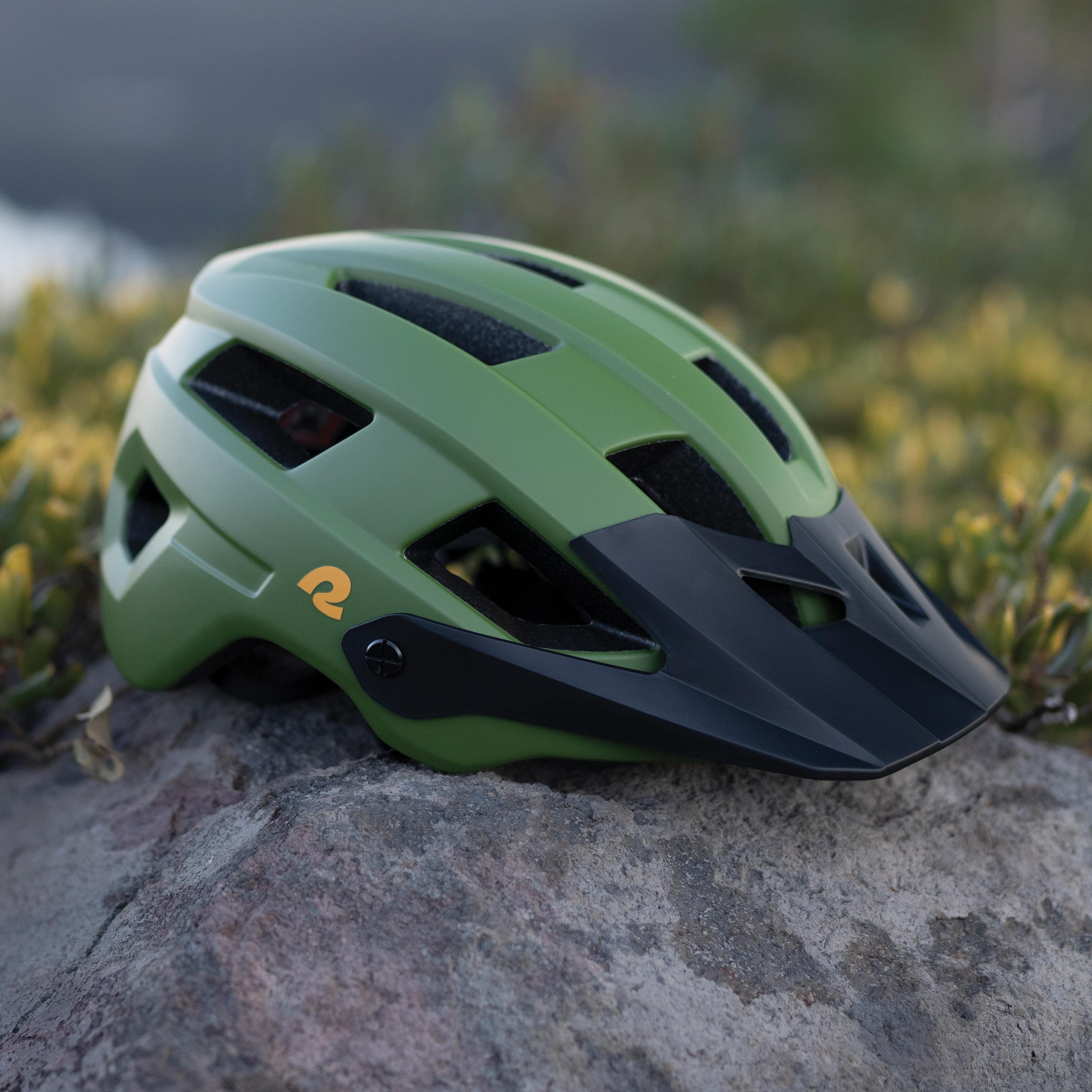 Rowan Mountain Bike Helmet - Image 39