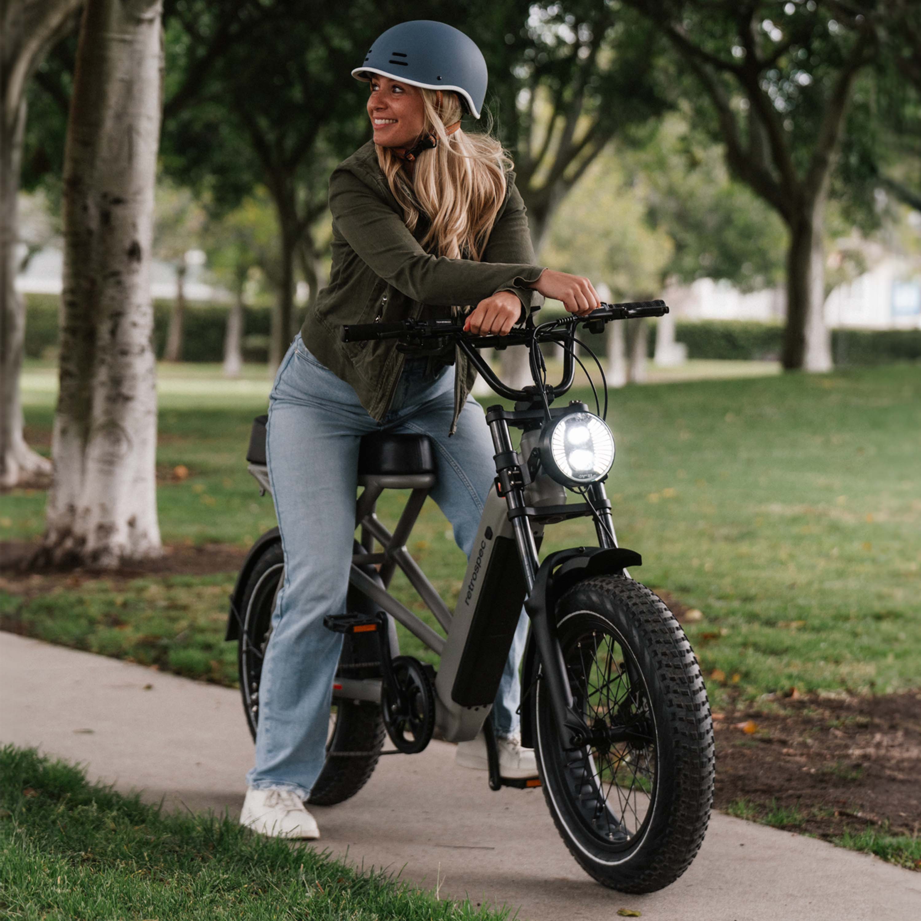 Valen Rev+ Fat Tire Electric Bike - Step Through - Image 4